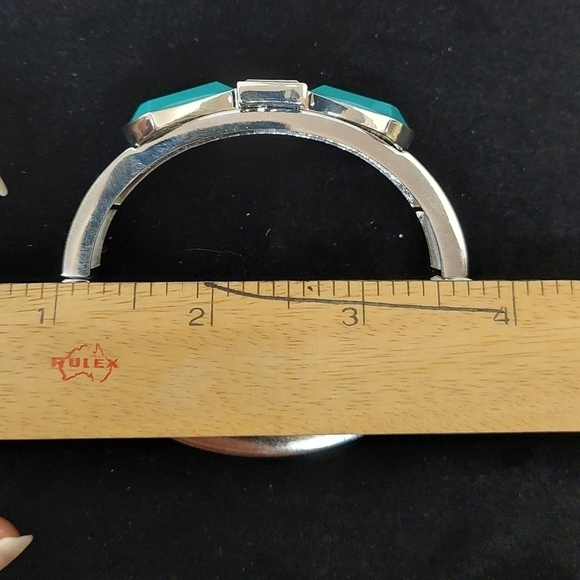 Lia Sophia "Pretty Perfect" Silver-tone Bracelet with Teal Enamel & Crystal Bow - Picture 7 of 8